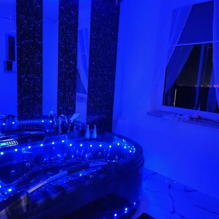 Gdansk By The Sea - Prestige Home Spa Apartments With A Luxurious Jacuzzi, Sauna And An Exclusive Massage Chair Available In One Of The Apartments! Exterior foto