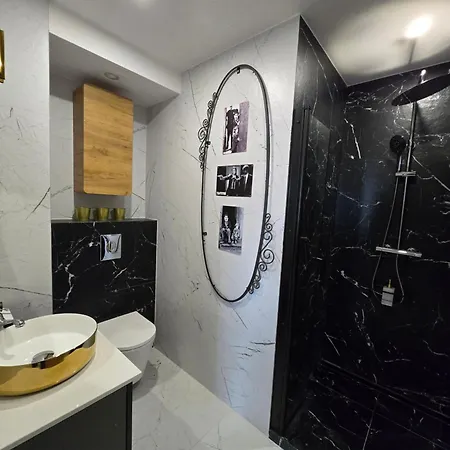 Gdansk By The Sea - Prestige Home Spa Apartments With A Luxurious Jacuzzi, Sauna And An Exclusive Massage Chair Available In One Of The Apartments! Exterior foto