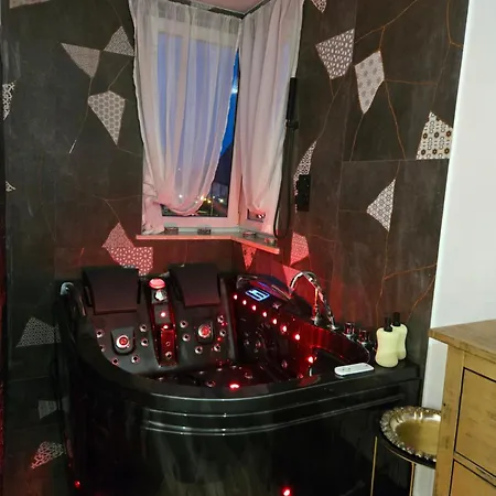 Gdansk By The Sea - Prestige Home Spa Apartments With A Luxurious Jacuzzi, Sauna And An Exclusive Massage Chair Available In One Of The Apartments! Exterior foto
