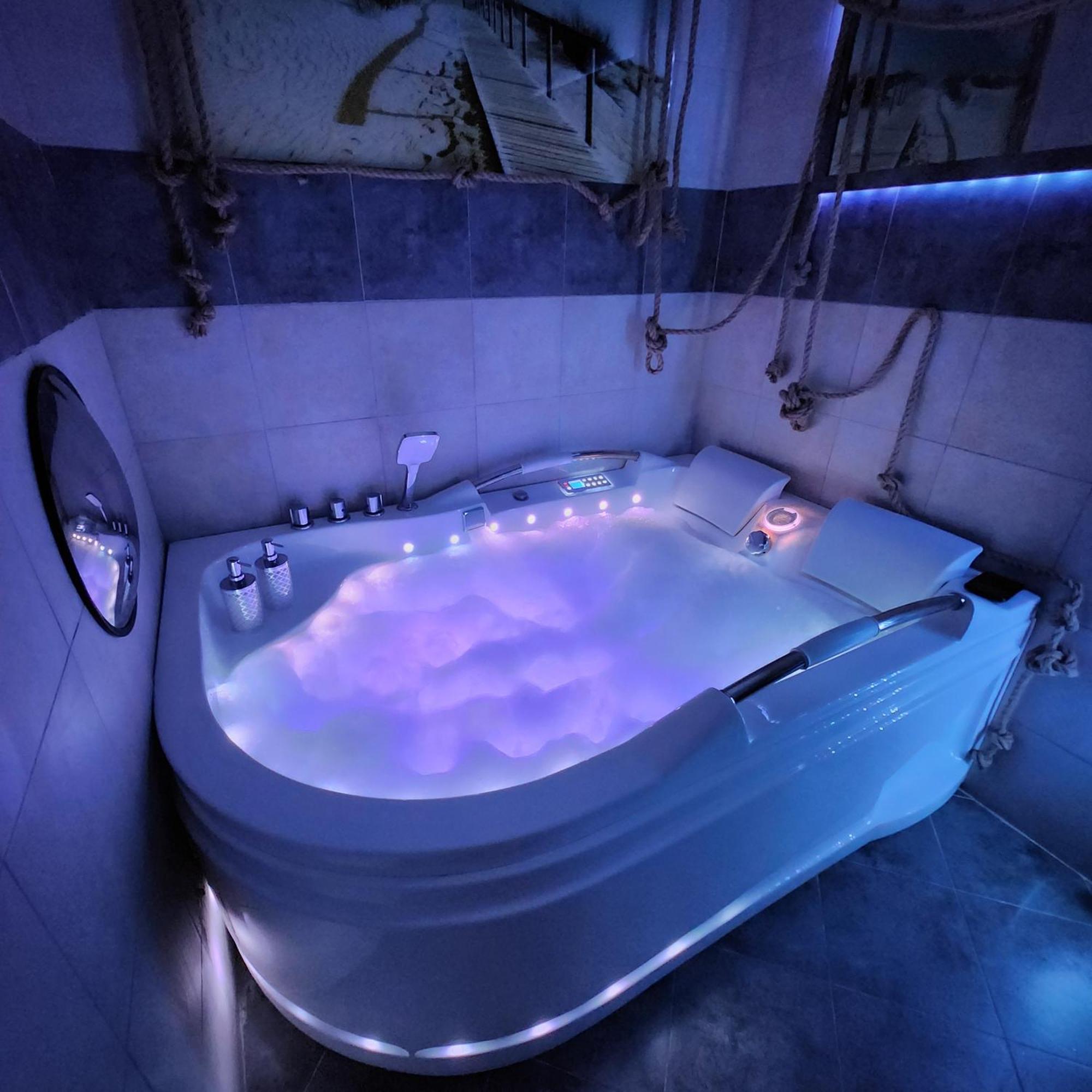 Apartment By The Sea - Prestige With A Luxurious Jacuzzi, Sauna And An Exclusive Massage Chair Available In One Of The Apartments! Gdansk