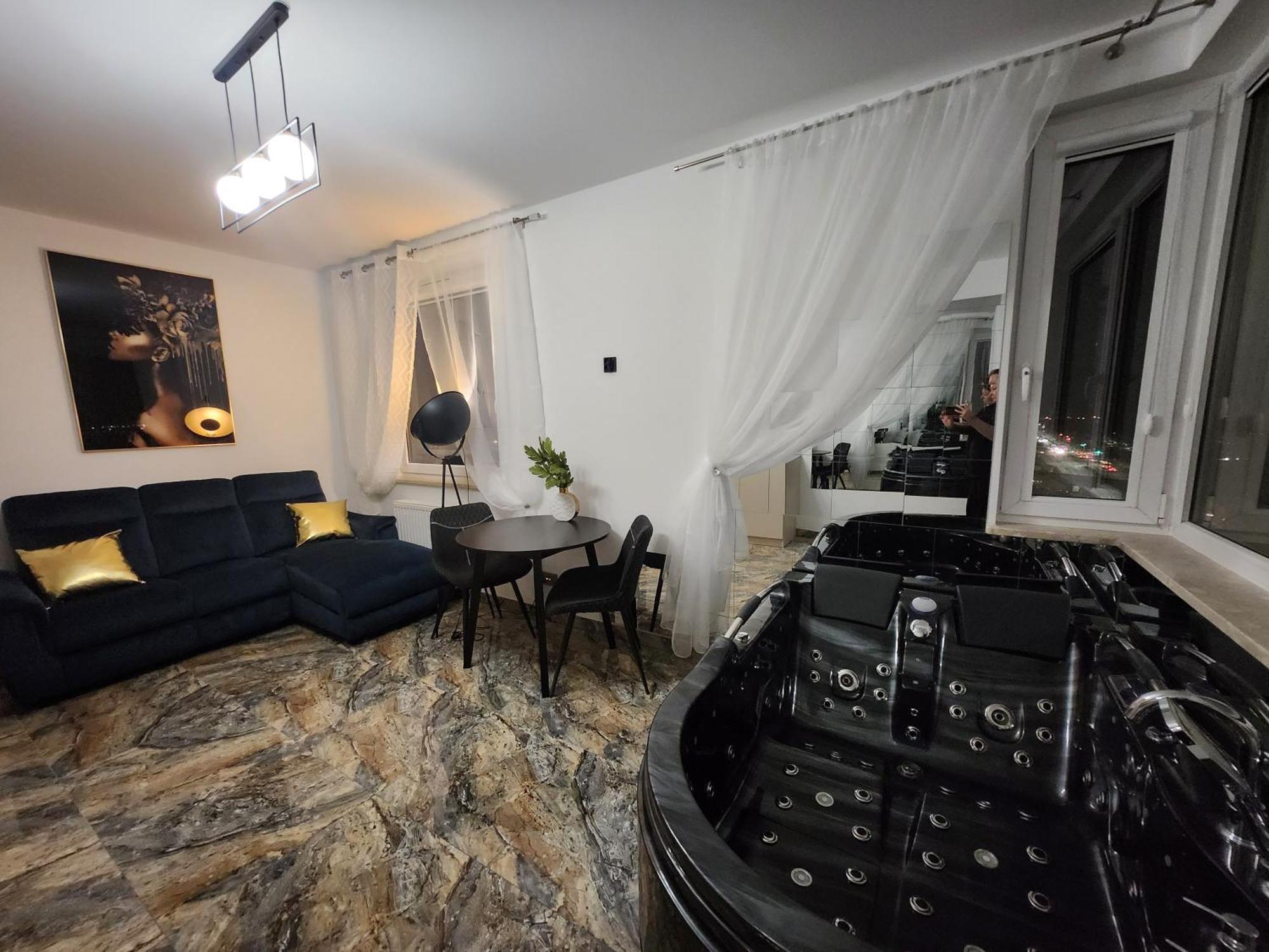 Apartment By The Sea - Prestige With A Luxurious Jacuzzi, Sauna And An Exclusive Massage Chair Available In One Of The Apartments! Gdansk