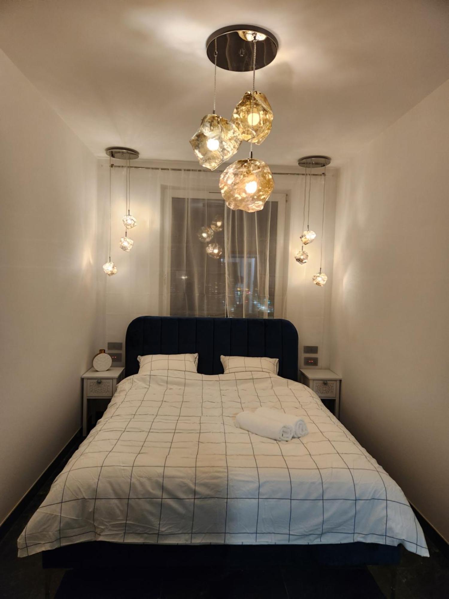 Apartment By The Sea - Prestige With A Luxurious Jacuzzi, Sauna And An Exclusive Massage Chair Available In One Of The Apartments! *