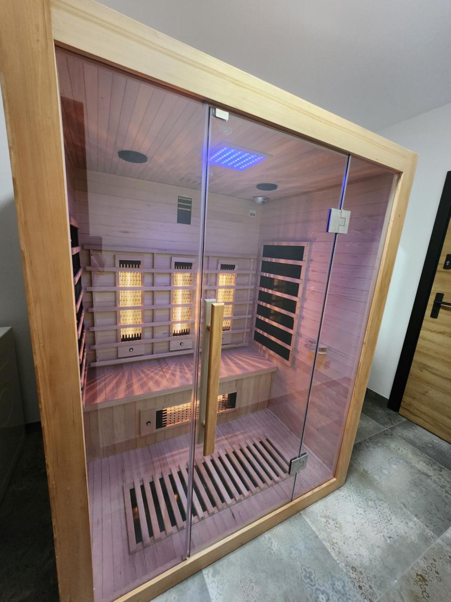 By The Sea - Prestige With A Luxurious Jacuzzi, Sauna And An Exclusive Massage Chair Available In One Of The Apartments! Apartamento