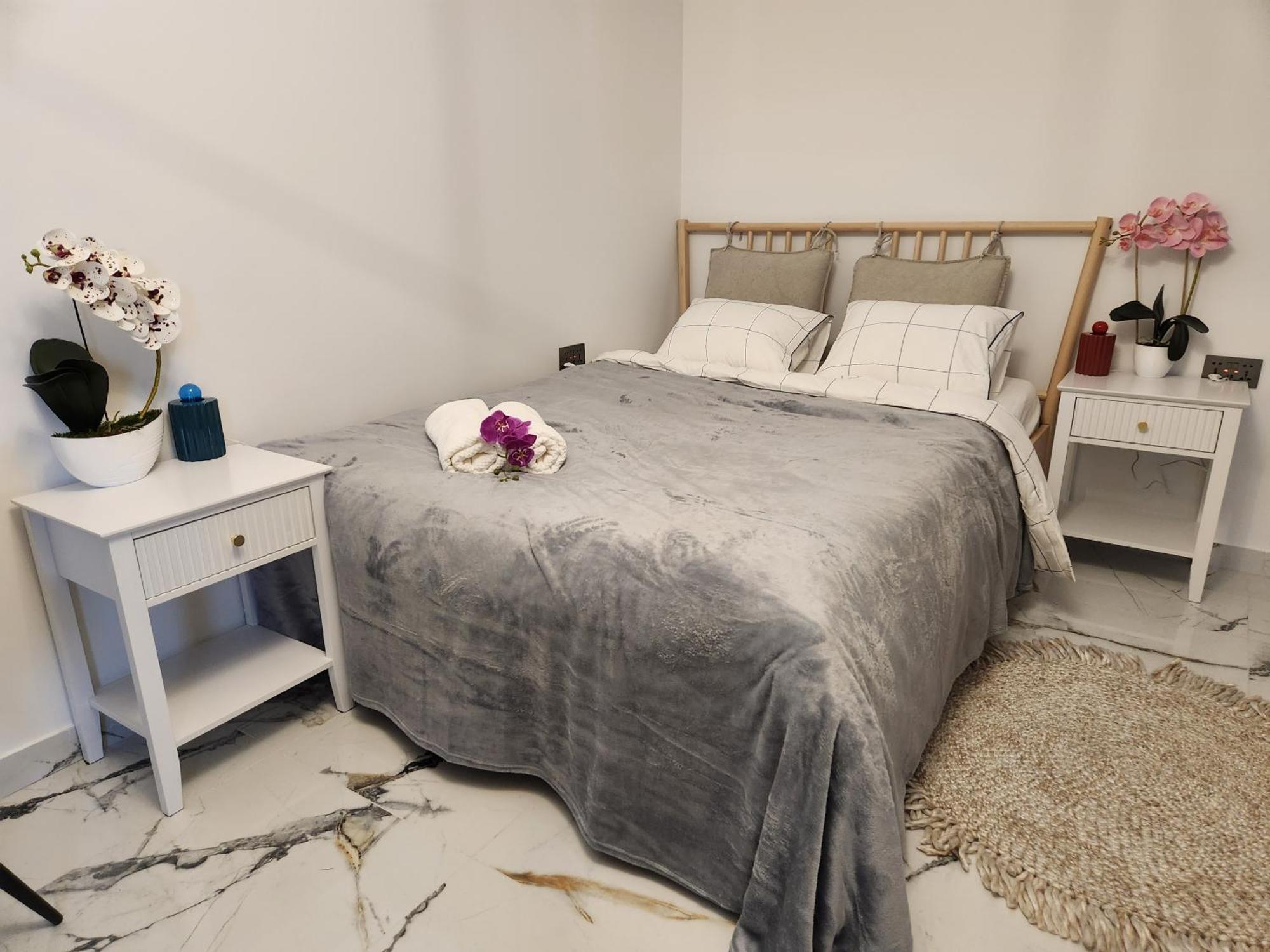 Apartment By The Sea - Prestige With A Luxurious Jacuzzi, Sauna And An Exclusive Massage Chair Available In One Of The Apartments!