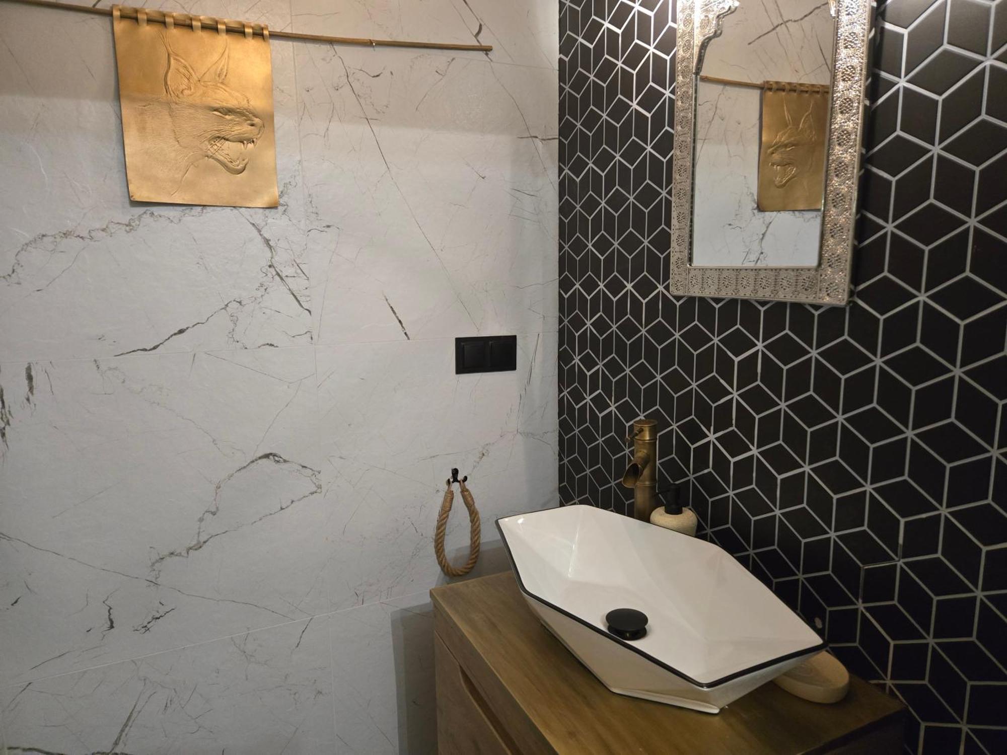 By The Sea - Prestige With A Luxurious Jacuzzi, Sauna And An Exclusive Massage Chair Available In One Of The Apartments! Apartment