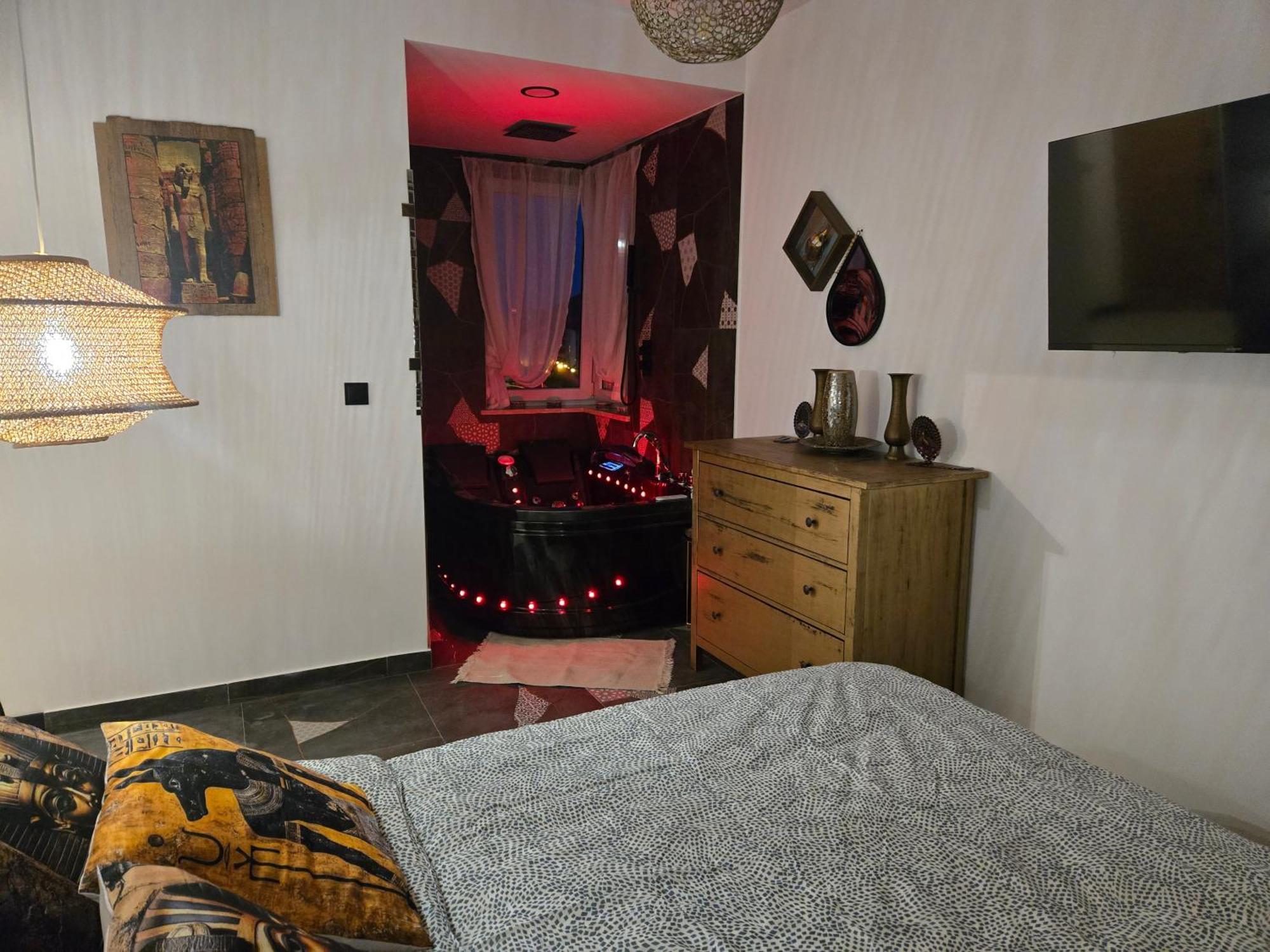 By The Sea - Prestige With A Luxurious Jacuzzi, Sauna And An Exclusive Massage Chair Available In One Of The Apartments! * Gdansk