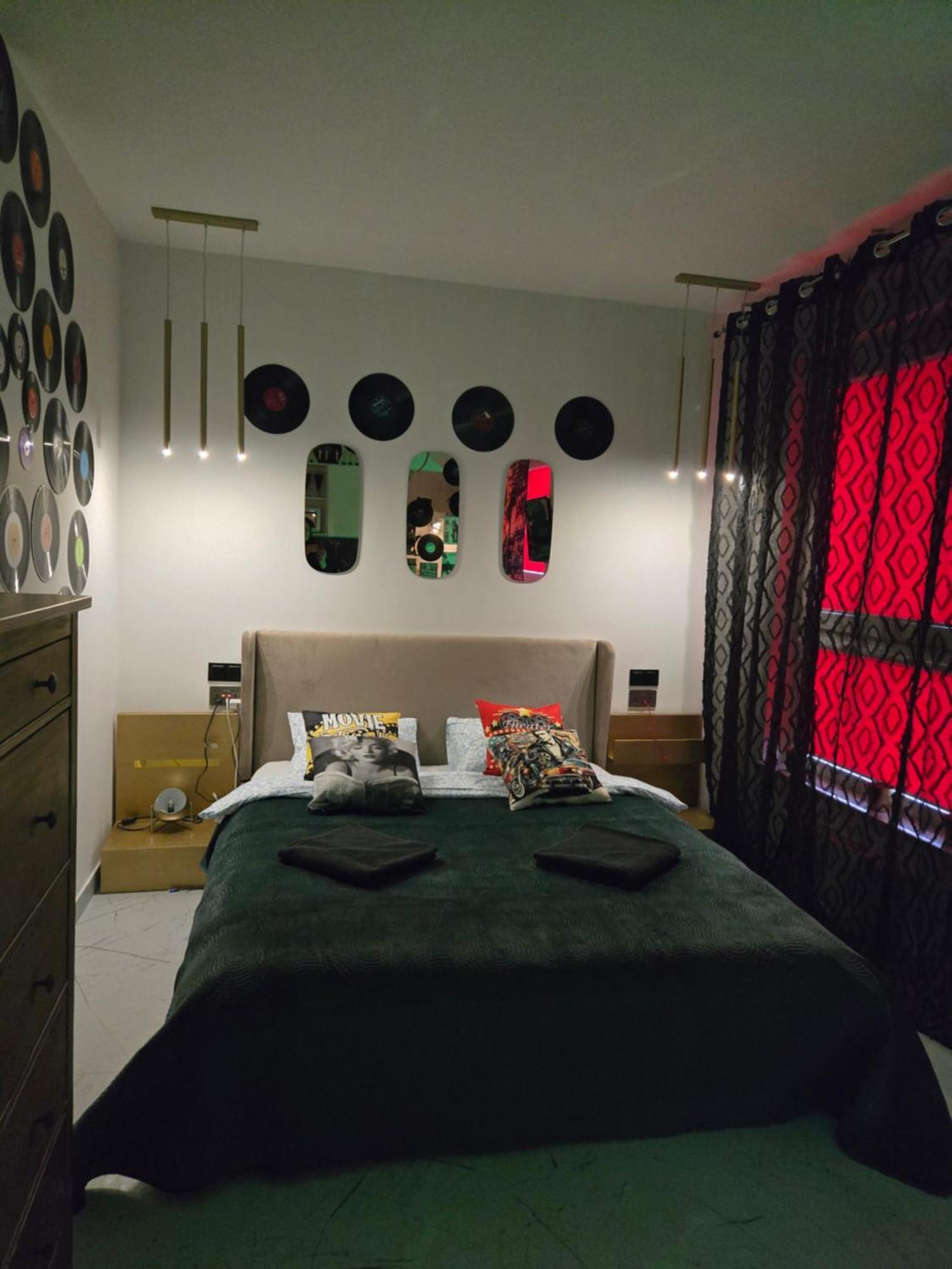 By The Sea - Prestige With A Luxurious Jacuzzi, Sauna And An Exclusive Massage Chair Available In One Of The Apartments!